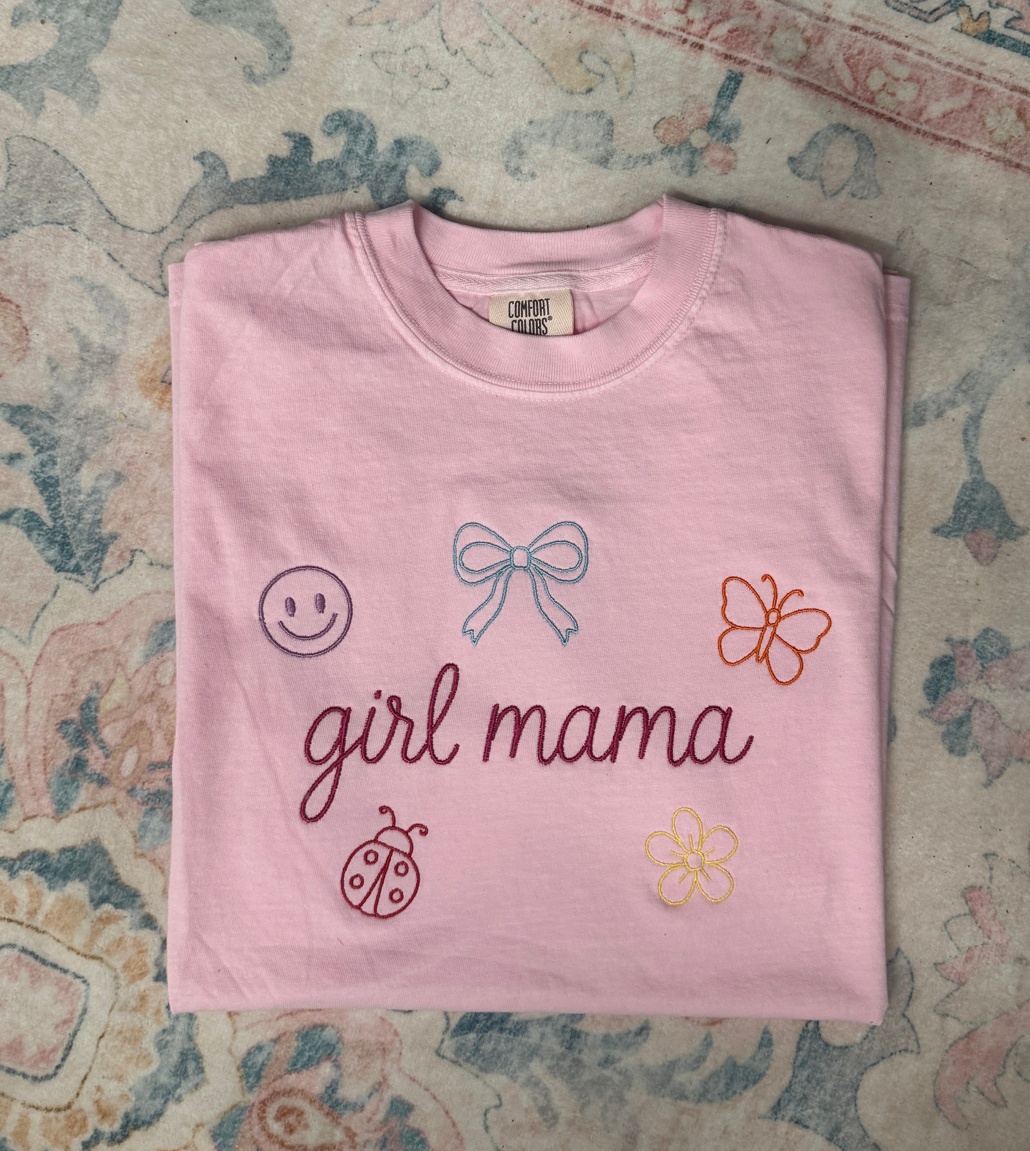 Girls Mama - Embroidered Tee